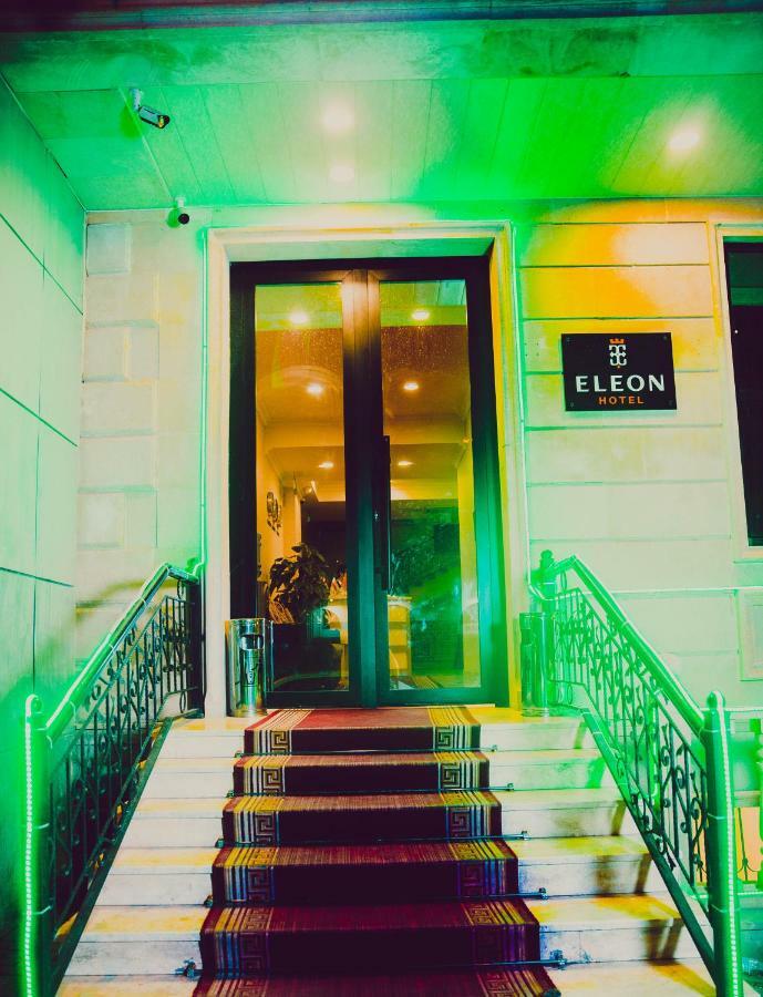 Eleon Hotel Baky Esterno foto